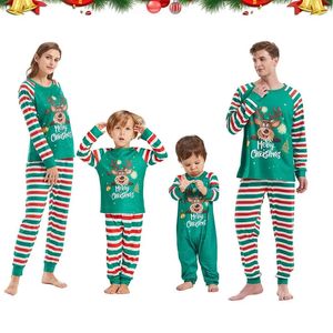 Família combinando roupas 2024 Natal pijama conjunto carta impressão roupa de natal pai mãe criança veado topstripe calças jammies bebê macacão 231109