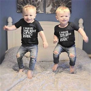 J'ai le meilleur père j'ai la meilleure mère enfant T-shirt enfant garçon fille été à manches courtes jumeau assorti haut mignon T-shirt G220519