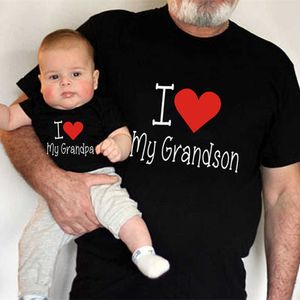 Tenues assorties pour la famille J'aime mon grand-père et mon petit-fils Vêtements assortis pour la famille T-shirts noirs en coton à manches courtes Tenues assorties au look familial
