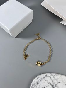 Bracelet fantaisie lettre K en or, délicat, pendentif visage Medusa, rétro, mode européenne et américaine, cadeau pour couples