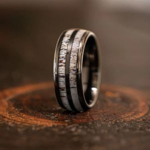 Bague en acier titane noir pour hommes et femmes, 8mm, anneaux de mariage en bois d'élan de forêt naturelle, Band251S