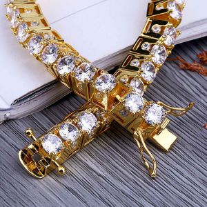 Moda y blanco chapado en oro HIPHOP CZ Zirconia Diseñador Pulsera de tenis Princesa Diamond Cadenas de muñeca para hombres Hip Hop Rapper Regalo de joyería