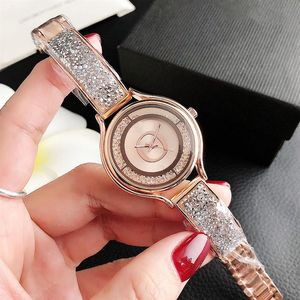 Fashion Brand Watches for Women Girls Crystal Bracelet Style Steel Metal Band de cuarzo Mu￱eca P74211d