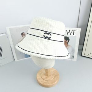 Chapeau de seau de mode pour femmes hommes casquettes de baseball bonnet casquettes noir blanc seaux de pêcheur chapeaux patchwork de haute qualité automne hiver chapeaux à large bord 4style