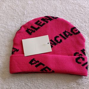 Moda Cloches Sombrero de punto Beanie Cap marca Skull Caps para hombre mujer Sombreros de invierno 6 colores Tamaño libre de calidad superior