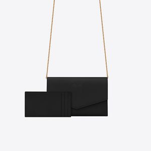 Bolsa de moda de moda Bolsa para mujeres al aire libre Diseño de logotipo de metal de color sólido Mini bolso de hombro de cuero Bags con caja de embalaje