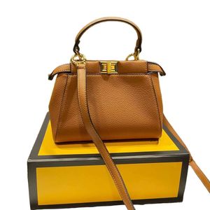 Sac de créateur de mode femmes sac à main de luxe lettre complète sacs à bandoulière bandoulière F sac à déjeuner matériel en métal doré sacs à main sac à main fourre-tout