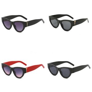 Lunettes de créateurs de mode lunettes de soleil polarisées pour femmes plaquées or argent lettres lunettes de soleil de luxe dames designers couleur unie noir blanc fa09