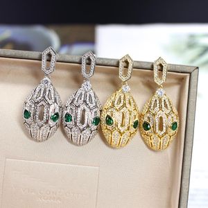 Diseñador de moda Joyas Mujer Pendientes de serpiente Bling Cubic Zirconia Animal Charm Stud Pendientes Anillos Full Diamond Dangle Earings