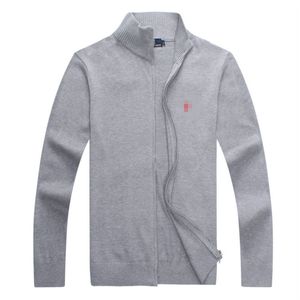 Pull de créateur de mode pour hommes, cardigan tricoté gris clair, mode décontractée, coupe cintrée, longue classique en laine brodée, pull chaud