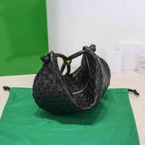 Diseñador de moda Bolsos de mano para mujer Venetas Tejido Piel de oveja Dumpling Axilas Mano para mujer Bolso de un solo hombro Estilos de lectura diagonal