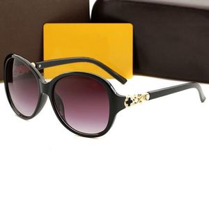 Gafas de sol de diamante de moda Gafas de sol de diseñador para mujer Gafas de sol de marco grande clásico 100% Gafas de protección UV 4 colores Cara agradable