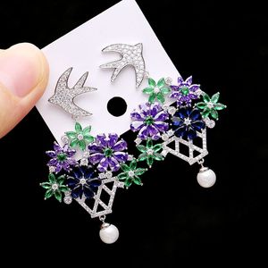 Mode-Boucles d'oreilles pour les femmes Brand Design Cubic Zirconia Jewelry Fashion Flowers Bird Ear Studs Wholesale