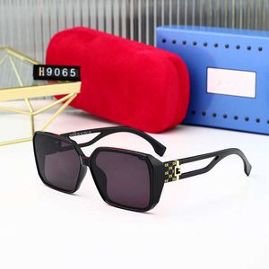 Mode g lunettes G Lettre luxe lunettes de soleil cool designer 2023 Kufang New Thick Frame Lunettes de soleil Boîte Lunettes Personnalisé Petit Lot