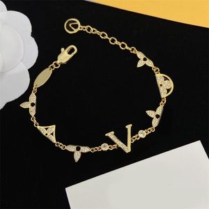 Pulsera de tobillo de oro de moda Pulseras de estilo Brazalete de mujer Diseñador Carta Joyería Cristal 18K Pulsera de oro Cadena de brazalete Chapado en acero inoxidable Amantes de la boda