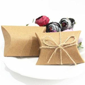 Moda Caliente Lindo Papel Kraft Almohada Favor Caja de regalo Banquete de boda Regalo Cajas de dulces Caja de regalo de papel Bolsas Suministro LX4060