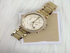 Fashion Lady039s Favorite 5632 Gold Quartz Watch Rhinestone Diamond Imageproof Watch Retail et Whole 2181197