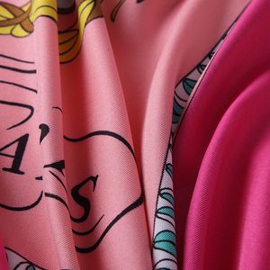 Bufanda de seda con estampado cuadrado de diseño de lujo para mujer Diseño de París H Chales Foulare Echarpe En Soie Bufandas de sarga grandes rojas al por mayor