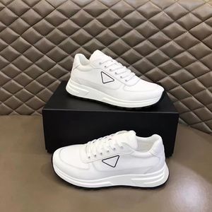 Mode Hommes Casual Chaussures Célèbre FLY BLOCK Running Sneaker Italie Caoutchouc Raffiné Bas Tops Blanc Noir Plate-forme En Cuir Designer Casuals Tennis Chaussures De Sport Boîte EU 38-45