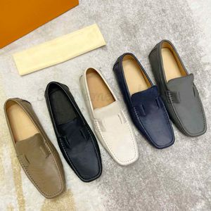 Mode Hommes Pois Casual Conduite Chaussures Monogrammes En Cuir En Relief Chaussures De Tennis Homme Designer Robe En Métal Snap Pois De Mariage Classique Mocassins