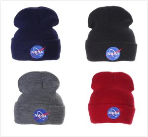Moda personalidad de la NASA lana baile callejero sombrero tejido Europa y América al aire libre mantener caliente gorra de esquí 6502426