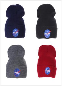 Mode NASA personnalité laine rue danse tricot chapeau Europe et amérique en plein air garder au chaud ski cap2053438