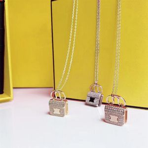 Mode pendentif colliers pour femme collier bijoux sac pierre pendentifs bonne qualité 3 couleurs avec cadeau emballage 224A