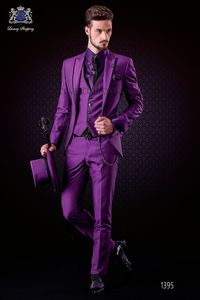 Moda púrpura novio esmoquin pico solapa padrinos de boda para hombre vestido de novia guapo hombre chaqueta Blazer traje de 3 piezas (chaqueta + pantalones + chaleco + corbata) 923