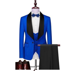 Mode Royal Blue Butterfly Jacquard Groom Tuxedos Motif tridimensionnel en relief Blazer pour hommes Costumes 3 pièces Robe de mariée Vêtements de bal Multicolore en option