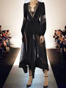 Robe de défilé de mode printemps automne femmes col en V dentelle en mousseline de soie couleur noire asymétrique robes ceinture minceur