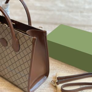 Shopping Bag Lady Fashion Handbag Super Practical Square Handle Shoulder Wallets Women Famous Designers Letter Hot Interior Zipper Pocket Purse