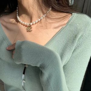 Moda mujer diseñador collar gargantilla colgante cadena cristal chapado en oro latón cobre C-letra collares declaración joyería agradable ww