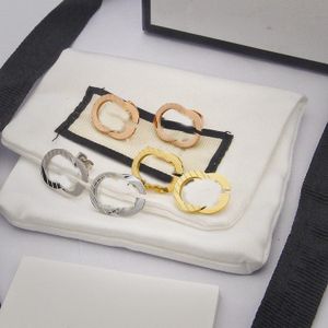 Moda mujer pendiente de doble letra aretes de diseñador de lujo oro de 18 quilates con caja de regalo cinta de sello antialérgico y nunca se desvanece