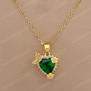 Collier à breloques verts en acier inoxydable, bijoux à la mode, fleur papillon, amour classique, pendentif de Banquet micropavé