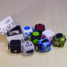 14 colors 2017 Fidget cube