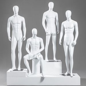Fibre de verre Man Dress Mannequin Mannequin Debout et Assis Modèles Blanc Mat Stand Modèle Homme Plein Corps Affichage Mannequins Hommes pour Vêtements