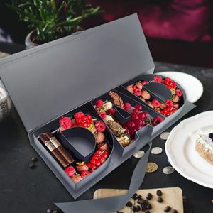 Emballage sucré au chocolat remplissable, boîte-cadeau en forme de lettre en carton pour la fête des pères avec fleurs 240226
