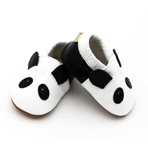 Primeros caminantes Animales Destacados Suelas blandas Zapatos para niños Zapatos de cuero al por mayor para recién nacidos Resbalón en zapatos de bebé 0-24 meses 240315