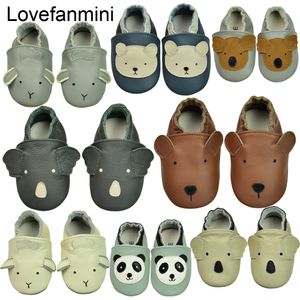 Premiers marcheurs bébé chaussures en cuir de vachette véritable semelle souple bebe born chaussons bébés garçons filles infantile bambin mocassins pantoufles premiers marcheurs 230601