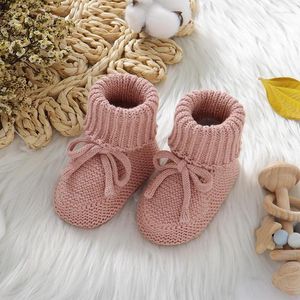 Chaussures de premiers pas pour bébés, bottes tricotées de couleur unie pour garçons et filles, chaussures unisexes à fond souple pour enfants de 0 à 18 mois