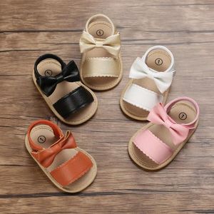 Sandales d'été pour bébés filles de 0 à 1 an, chaussures pour tout-petits, semelles en caoutchouc souple, respirantes, princesse, enfants nés