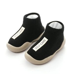 Primeros caminantes Zapatos para niños pequeños Primeros zapatos Caminantes para bebés Unisex Bebé Primer caminante Niños Zapato de goma suave Botines de punto negros antideslizantes 231212