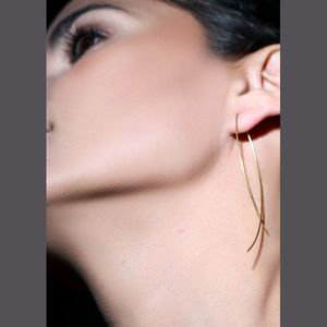 Boucles d'oreilles en forme de poisson simplicité boucle d'oreille en fil de cuivre fait à la main pour femmes fille Brincos de gota Feminino géométrique nouveaux accessoires d'oreille