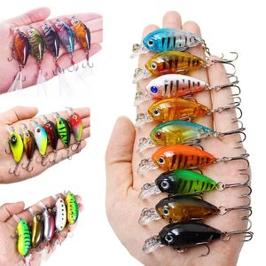 Hameçons de pêche Crankbaits Set Couleurs mélangées Appât Leurre Lot Minnow Wobbler Bass Swimbait Mer Nager Leurres Durs Naufrage Tackle pesca 231115