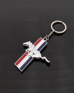 Ajustement pour Ford Mustang 3d Car cadeau Running Horse Chrome Metal Généhes Key Ring Auto Logo Keychain Car Keyring Car Styling2725010