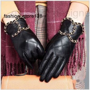 Gants à cinq doigts Designer bon designer cuir demi-doigt gants femmes en peau de mouton moto fuite doigts court printemps et automne section mince VQM0