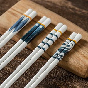 Flatware Sets 5PairSet Ceramic Japanese Style Chopsticks Bone Porcelain Long Sushi Chopstick Tableware Gifts 230714
