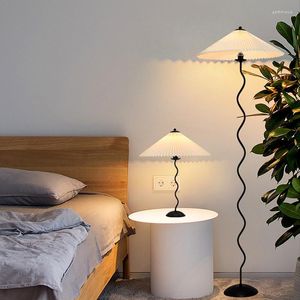 Lampadaires Lampe en verre teinté moderne Lampe Pied Standard Arc Chambre Lumières Plume