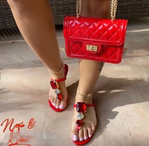 FLOPS Summer Red Flip Flip Mujer Sandalias Diamantes Toboganes Chinelos Mulher Klapki Damskie Na Lato Pantuflas Chaussons