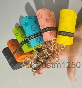 Porte-clés mini porte-monnaie floral - Porte-clés de voiture en simili cuir avec pendentif design de sac seau à breloques pour accessoires et cadeaux ONXJ
